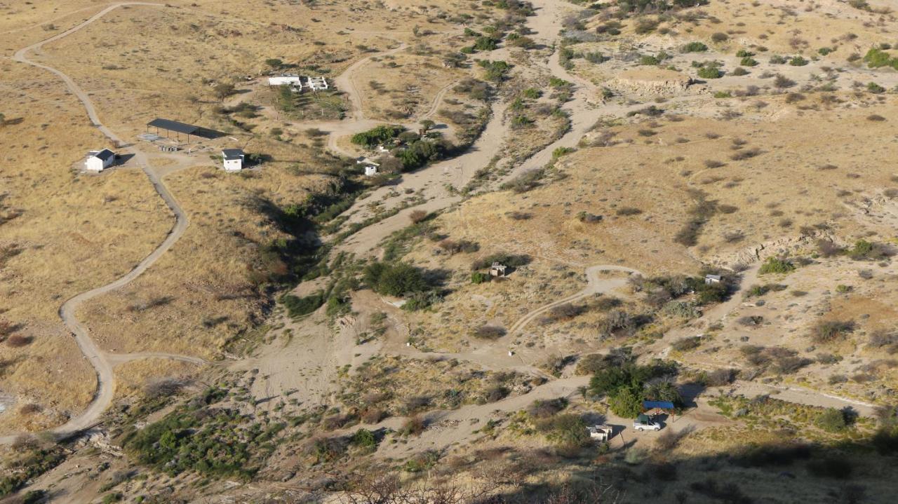 Achab Self Catering Tent Usakos Bagian luar foto