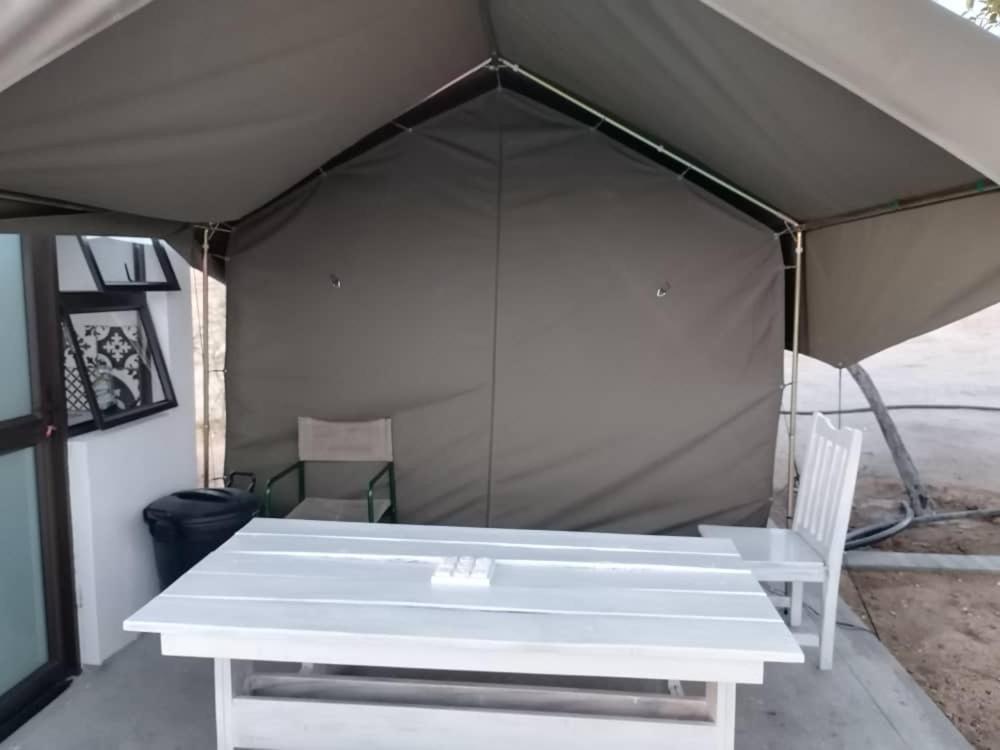 Achab Self Catering Tent Usakos Bagian luar foto