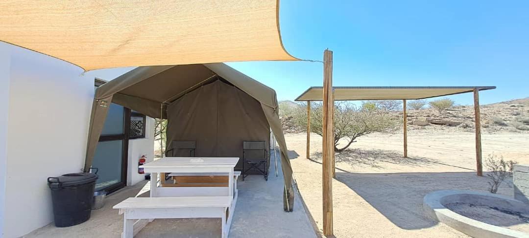 Achab Self Catering Tent Usakos Bagian luar foto