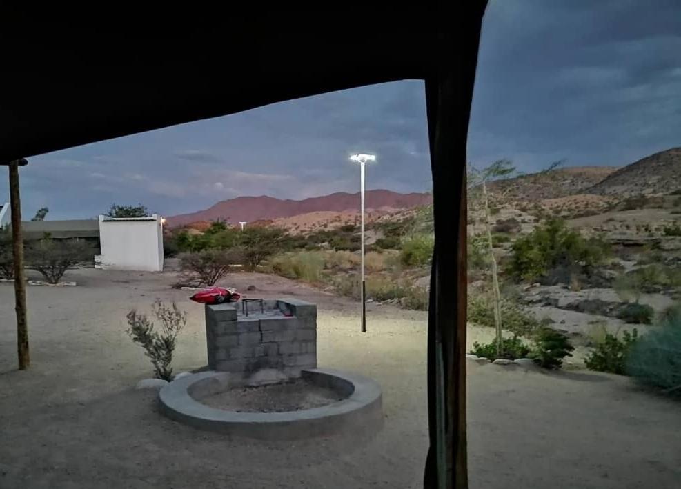 Achab Self Catering Tent Usakos Bagian luar foto